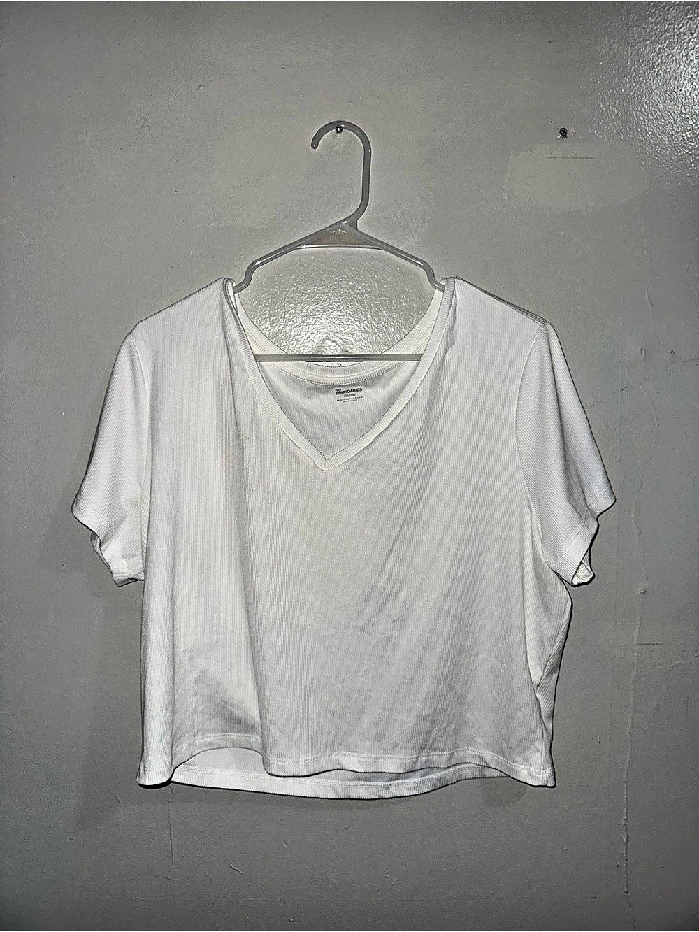 White Short Sleeve V-Neck Top